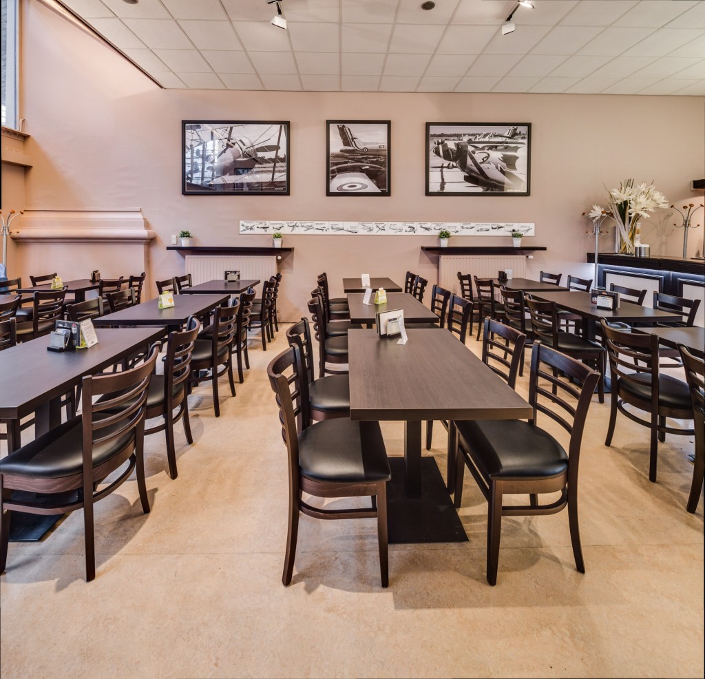 chaise restaurant