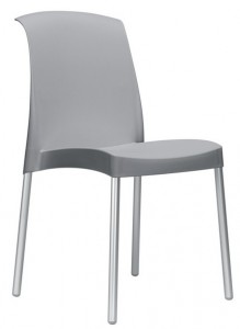 Chaise plastique empilable