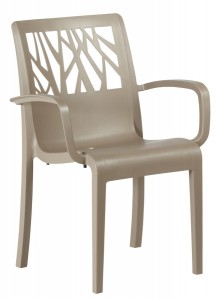fauteuil plastique terrasse