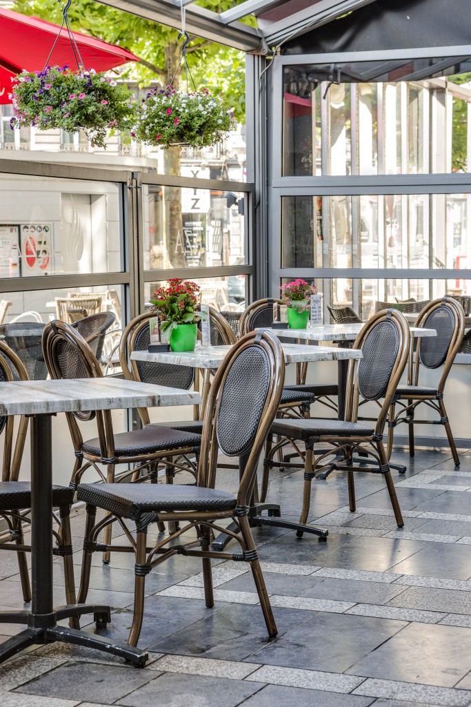 chaise de terrasse empilable