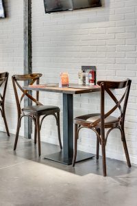 mobilier bois horeca
