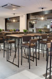 mobilier de brasserie