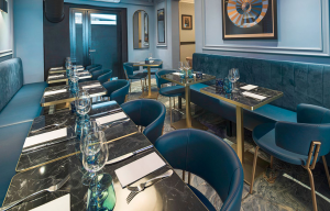 Chaise de restaurant